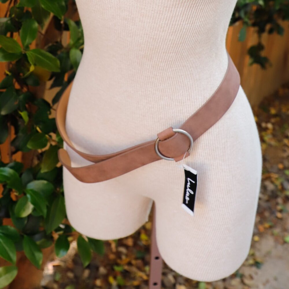 Lulu's Brown Faux Leather Belt NWT